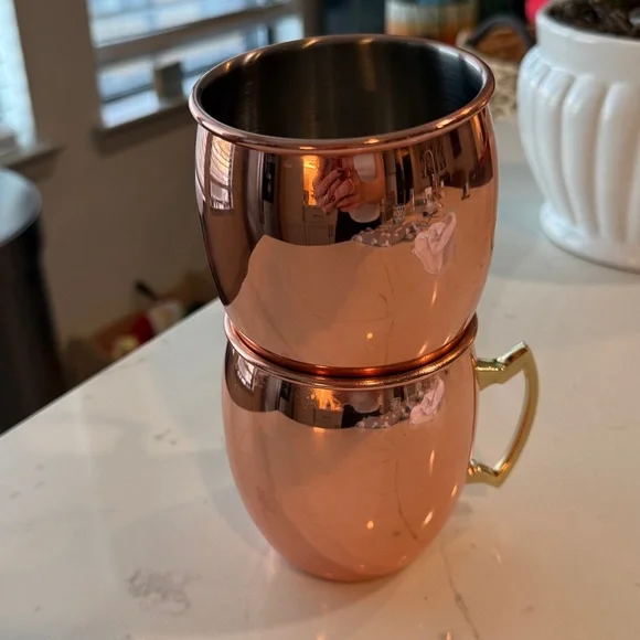 Copper Moscow Mule Mugs with Gold Handles, set of 2 - Picture 7 of 11